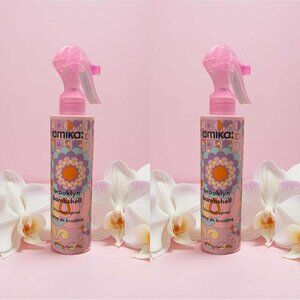 Amika Brooklyn Bombshell Blowout Spray 6.7 oz_ 2 units